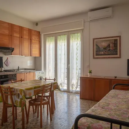 Antonella's House ואסטו
